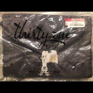 Thirty one cinch sac